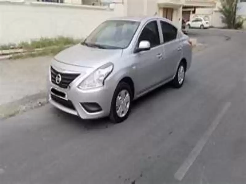 Gebraucht Nissan Sunny Zu verkaufen in Al Sadd , Doha #6117 - 1  image 